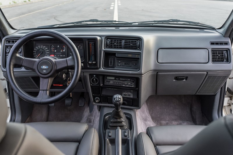 1988 Ford Sierra Cosworth 4door 38.000Kms